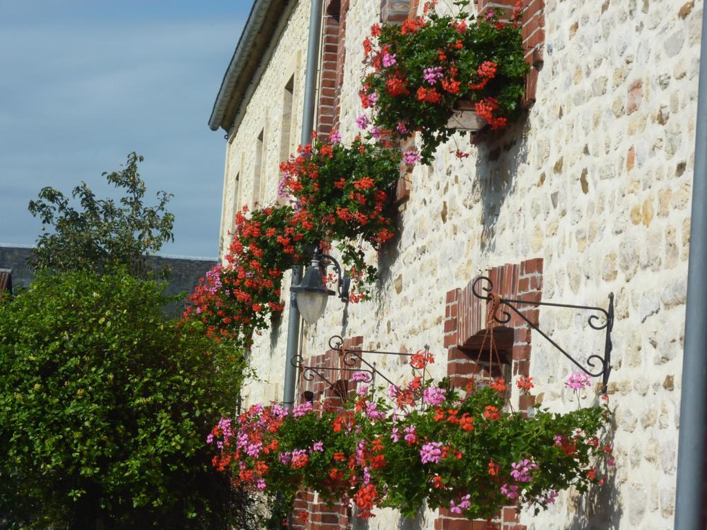 Chambres D'Hotes Le Clos Tassin โคลวิลล์-ซัวร์-แมร์ ภายนอก รูปภาพ
