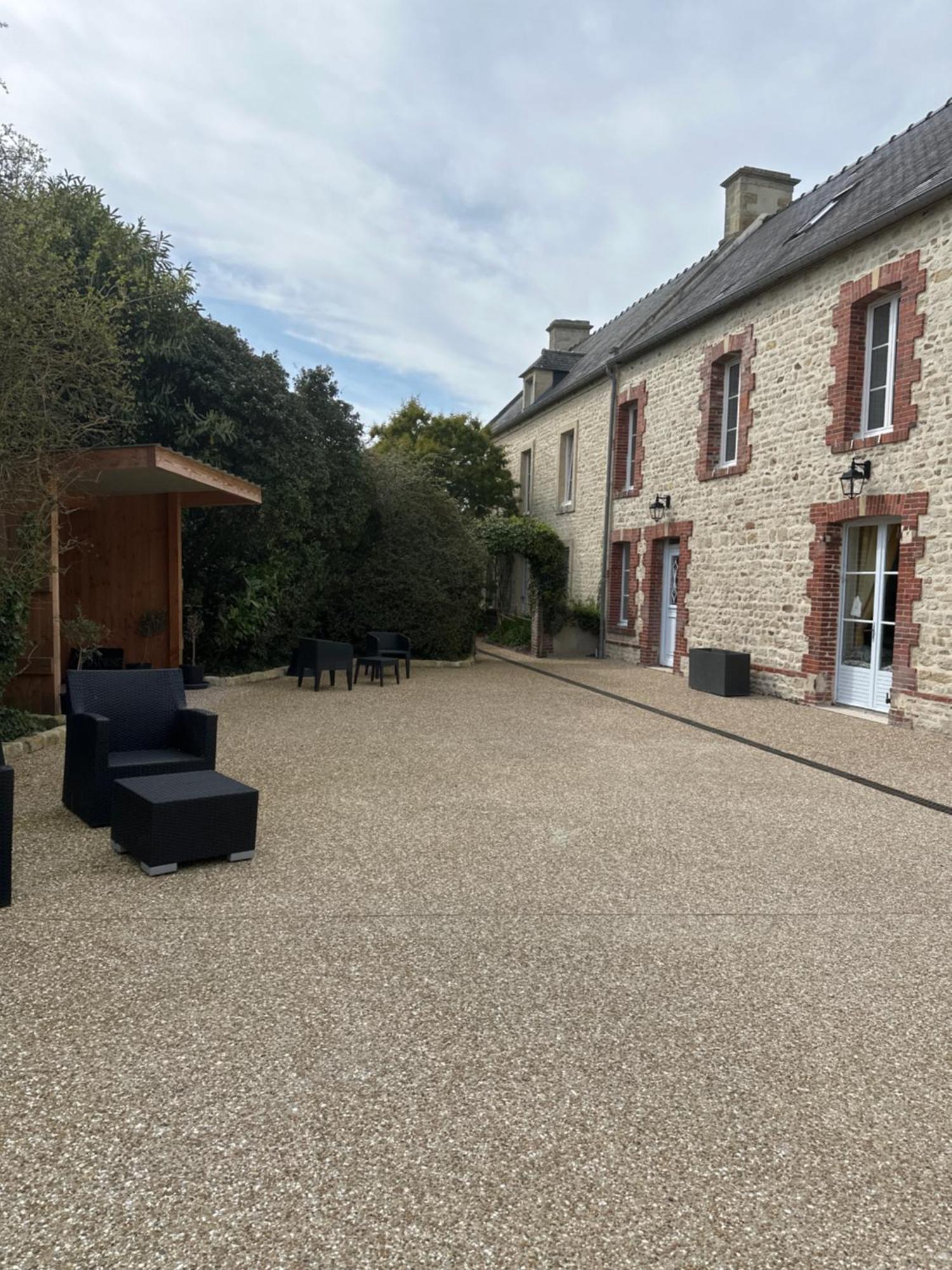 Chambres D'Hotes Le Clos Tassin โคลวิลล์-ซัวร์-แมร์ ภายนอก รูปภาพ