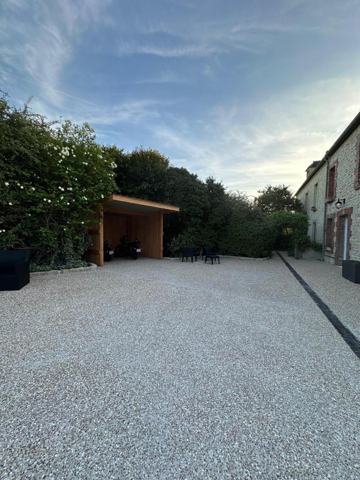 Chambres D'Hotes Le Clos Tassin โคลวิลล์-ซัวร์-แมร์ ภายนอก รูปภาพ